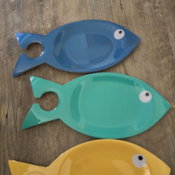 Summer Living Kohl's 2 Sets of 4 Fish Cocktail Party Picnic Plates 8 Plates - Picture 3 of 4